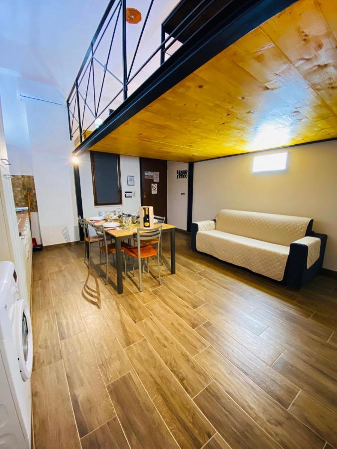 Casa Vacanze Al Civico 72 Пицо Екстериор снимка