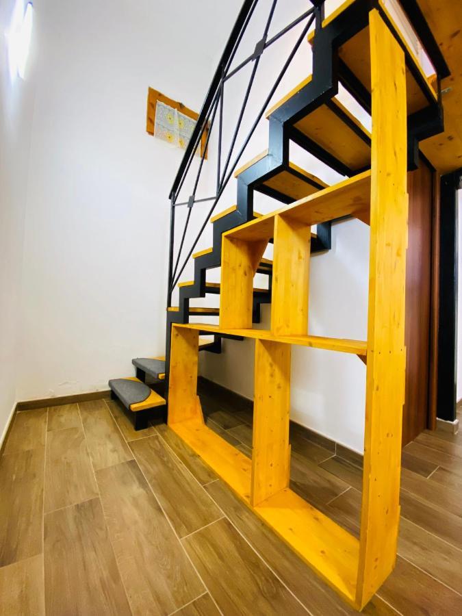 Casa Vacanze Al Civico 72 Пицо Екстериор снимка